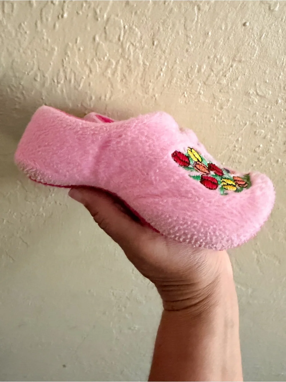 Kids Pink Holland Embroidered Slippers